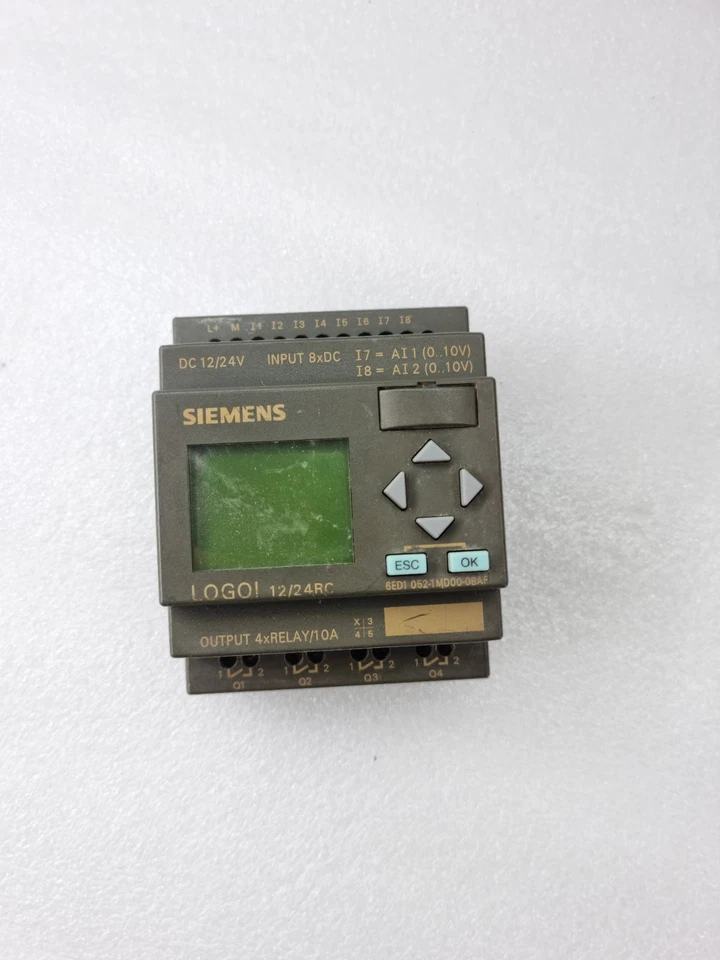 Siemens 6ED1052-1MD00-0BA5 12/24VDC 12/24RC LOGO 6ED10521MD000BA5 (USED)